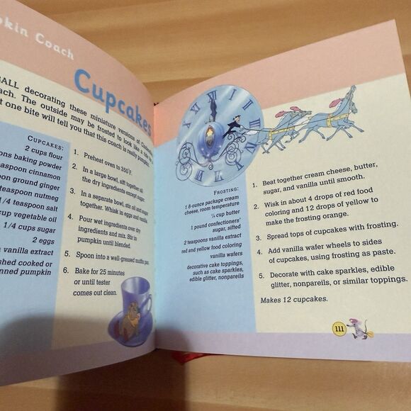 Disney Family Classics Book Pixar Hardcover Kids Reading 2004 Vintage - Picture 7 of 9